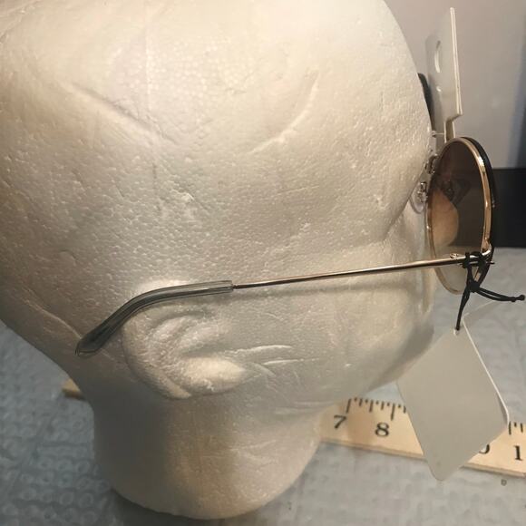 FOREVER 21 SUNGLASSES  ROUND NWT - Picture 1 of 9